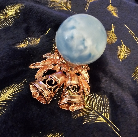 32g, Christmas Bells Sphere Holder, Rose Gold Tone, New! - Picture 7 of 10